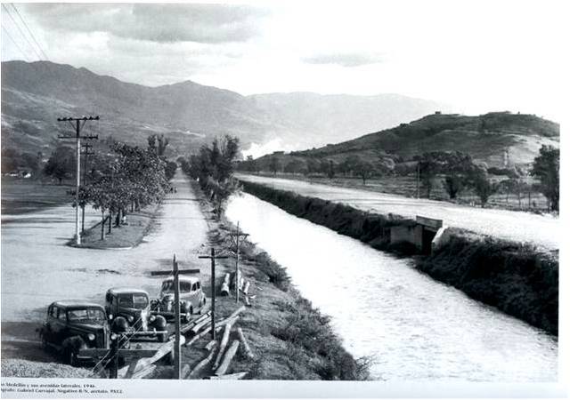Canalización del rio Medellín