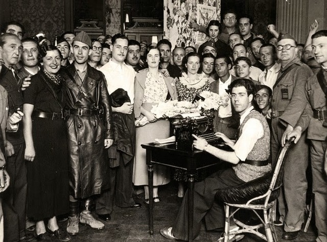 Decreto del Ministerio de Justicia español que dispone la igualdad de derechos civiles para ambos sexos.