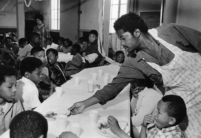 Set up a free breakfast program for children which also fought against police brutality