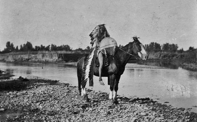 Crow Encounter Europeans for the first time