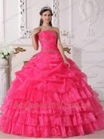 I went to try on my quinceanera dress.