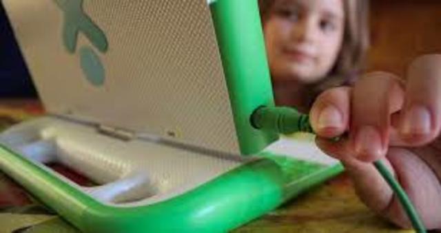 Primer estudio de evaluación y monitoreo del Plan Ceibal