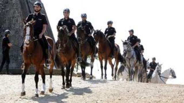 Reglamento de vigilantes o cuerpo de policia montada.