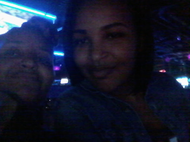 Yuvonkasa & Shemeeka enjoying an outing together