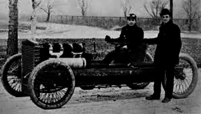 Henry Ford y David Crowther.