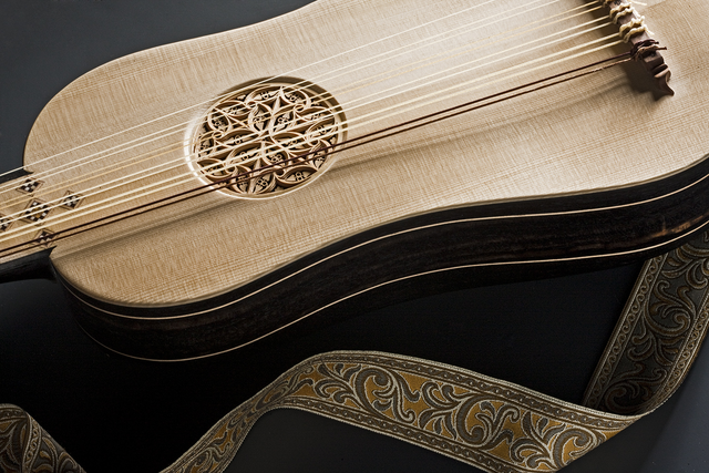 "Tres libros de música en cifra para vihuela"de Alonso Mudarra