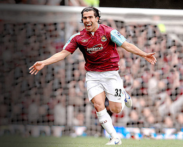 Debut en West Hanm United