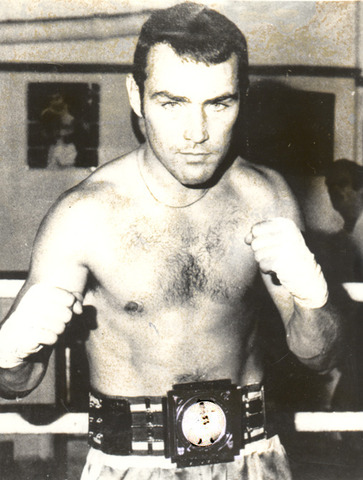 Minter W15 Antuofermo