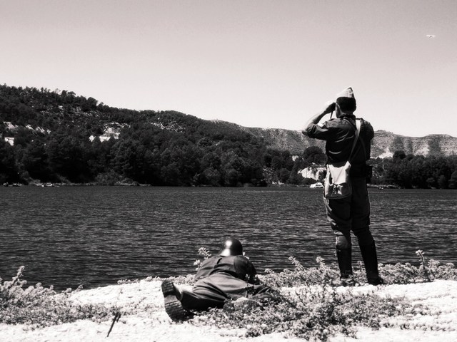 Delgado Serrano capitanea las tropas nacionales en el inicio de la contraofensiva en la Batalla del Ebro