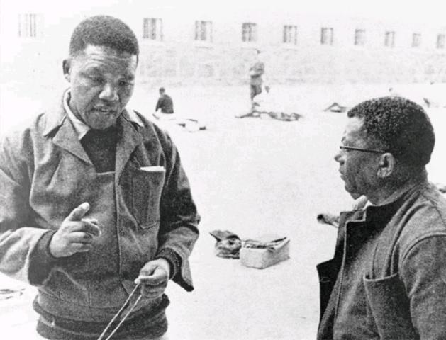 27 años en prisión