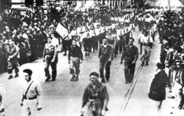 Entrada de las tropas franquistas en Bilbao