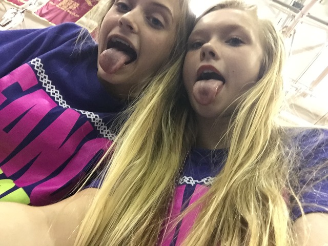 Fang dance competion