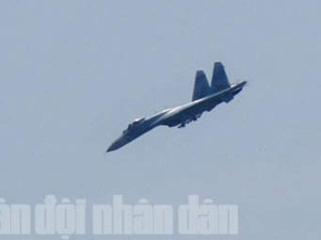 máy bay điều khiển