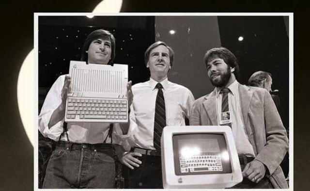 CREA APPLE LA  PRIMERA COMPUTADORA PERSONAL