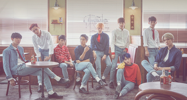 Love Me Right ~Romantic Universe~