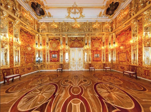 The amber room, Andreas Shluter