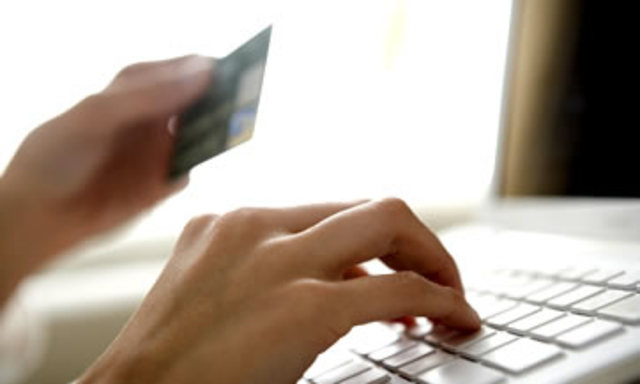 Internet alcanza 2.4 mil millones de Internautas.