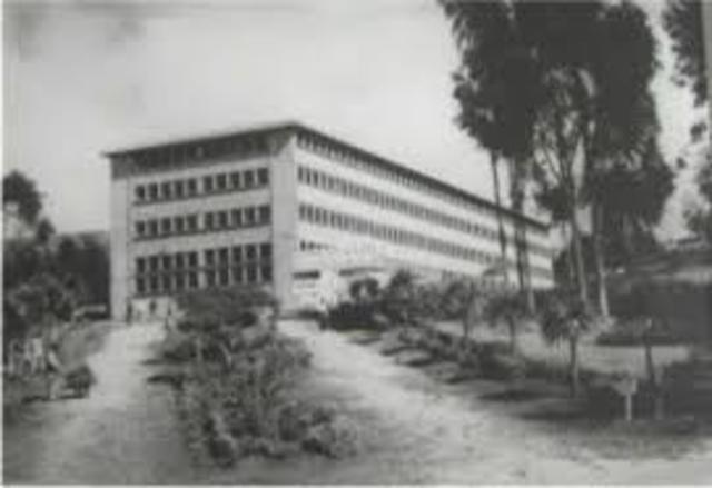 Transformación de la Escuela Normal superior