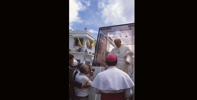 VISITA DEL PAPA JUAN PABLO ll