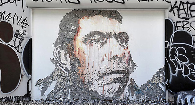 Vhils