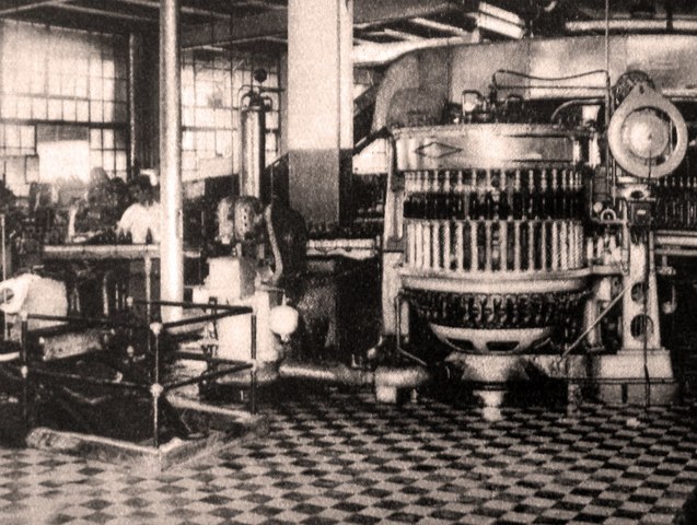 NACE POSTON EN MEDELLIN. LA SOCIEDAD POSADA Y TOBON