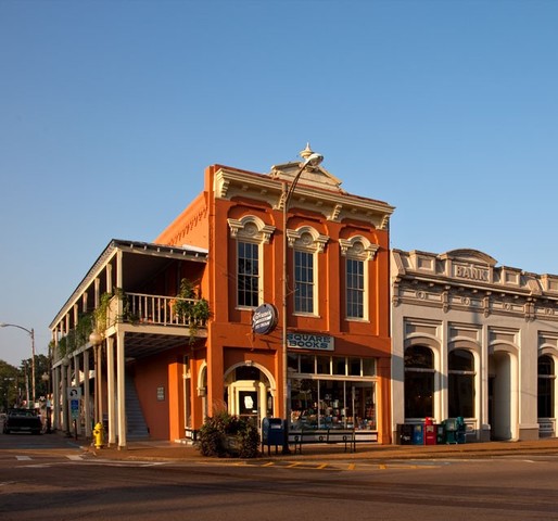 Moved store to the former Blaylock Drug Store building.