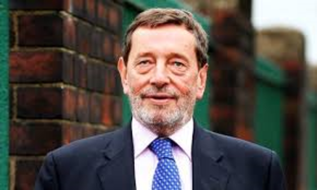 Multimedia Computers for teachers - David Blunkett