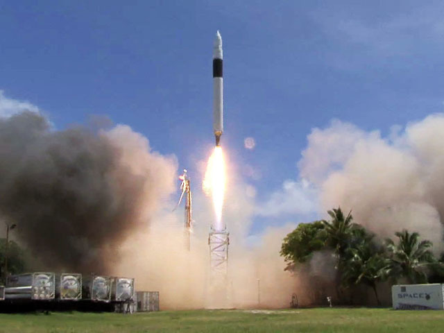 The first privately funded, liquid-fueled rocket to reach orbit