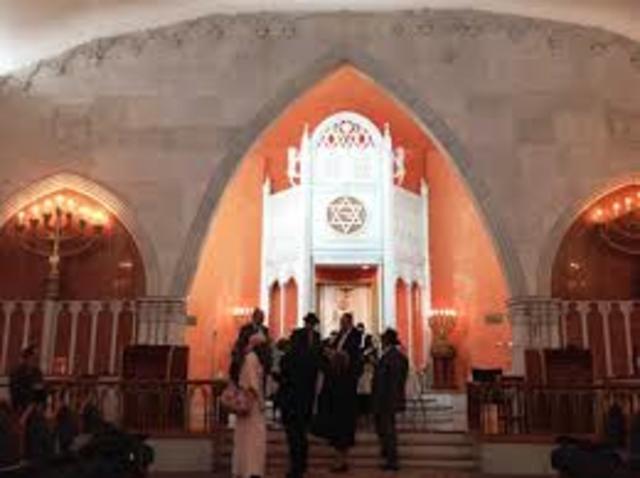 Se funda la Comunidad Sefaradi