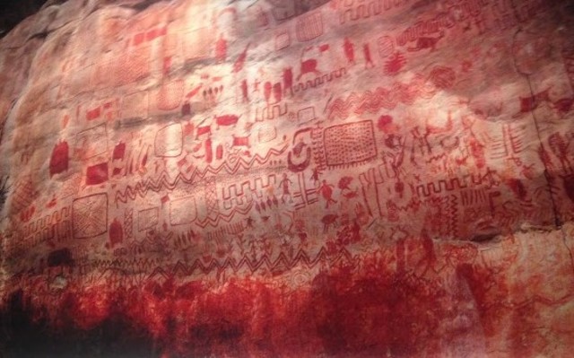 TIERRA HABITADA (La Piedra)