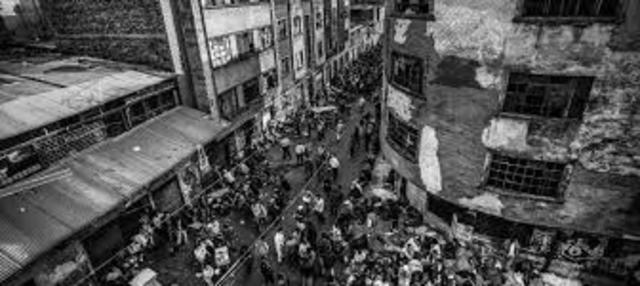 Se consolida el comercio ilegal en la zona