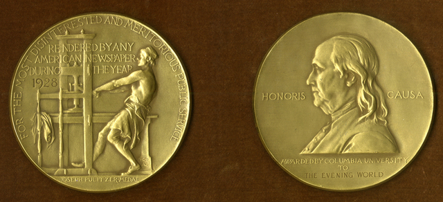 Fueron establecidos lo premios Pulitzer