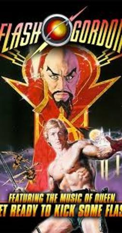 Flash Gordon se convierte en el primer superheroe de la ciencia ficcion