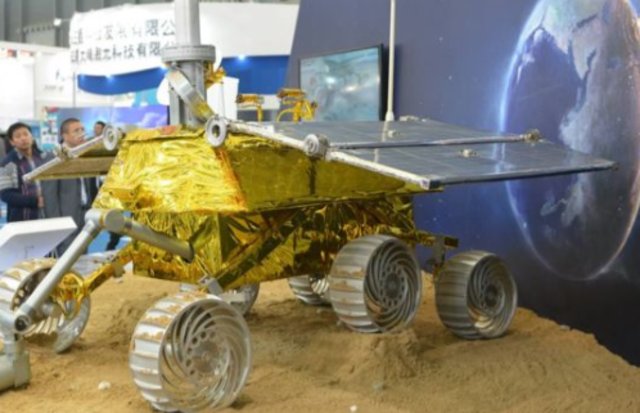 Expedition to the moon