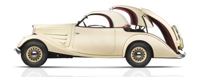 El primer automovil convertible.