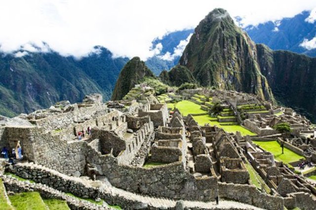The inca empire was founded
