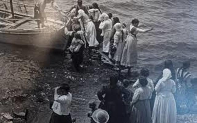 Έλληνες πρόσφυγες από την Μικρά ασία (1914)