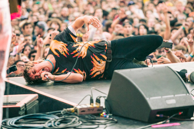 Go to alot of concerts , shows, and underground shows