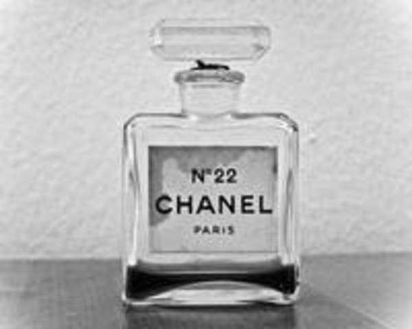 Chanel No. 22