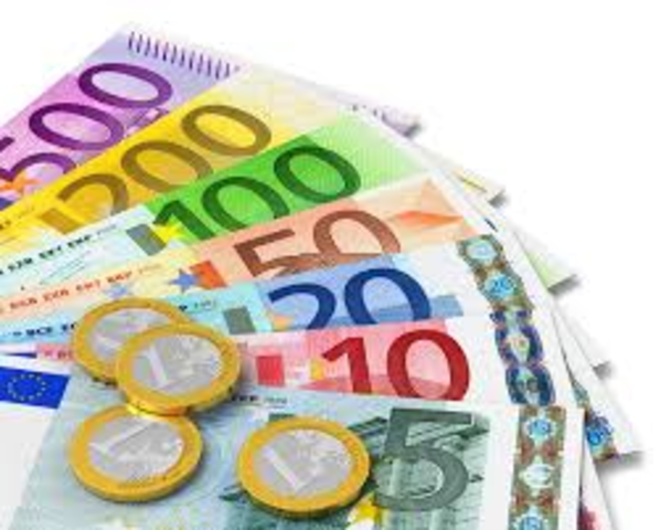 SE PONE EN CIRCULACIÓN EL EURO