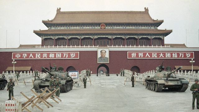Tiananmen Square Protests (military)