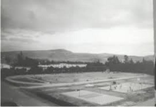 SE  FIRMA DEL DECRETO DE CREACIÓN DE LA UNIVERSIDAD PEDAGÓGICA DE COLOMBIA.