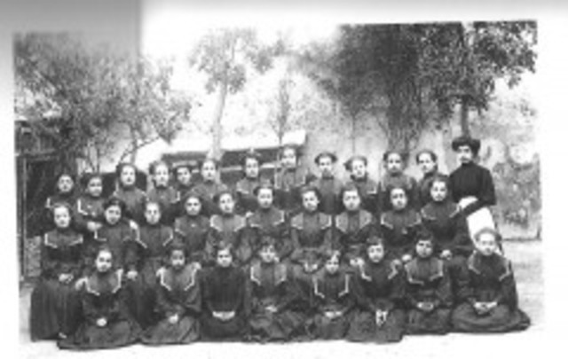 CREACIÓN DE LA UNIVERSIDAD PEDAGÓGICA FEMENINA.