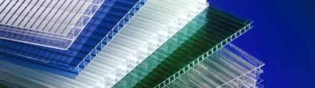 Aparecieró el propileno, policarbonato y el polietileno de alta densidad.