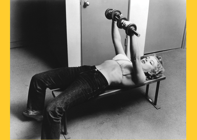 Encuentro mucha información en la página web del autor