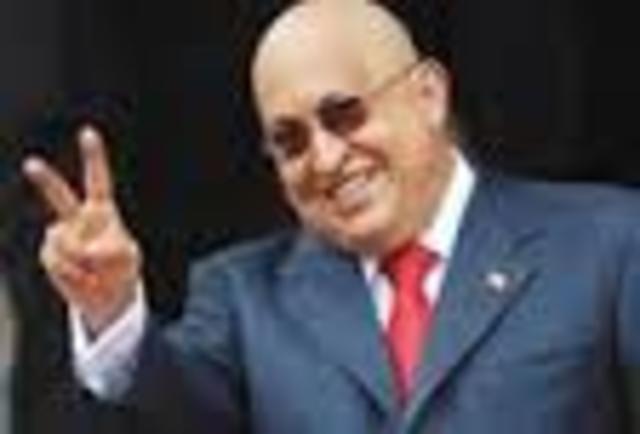 Hugo Chavez gets a Respitory Infection