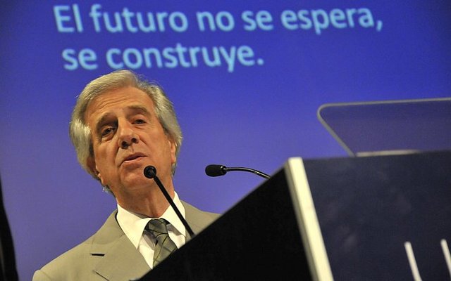 Puesta en marcha del Plan Ceibal