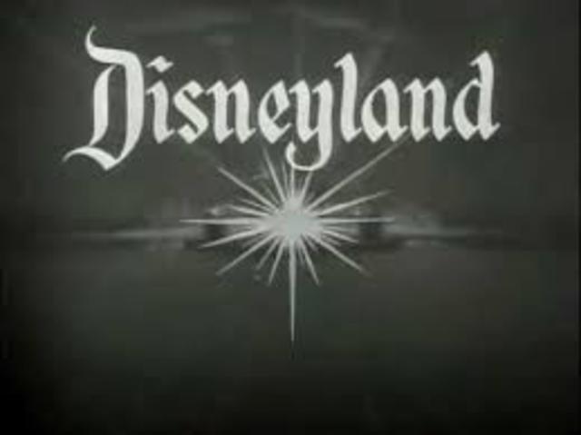 Disneyland premieres on ABC