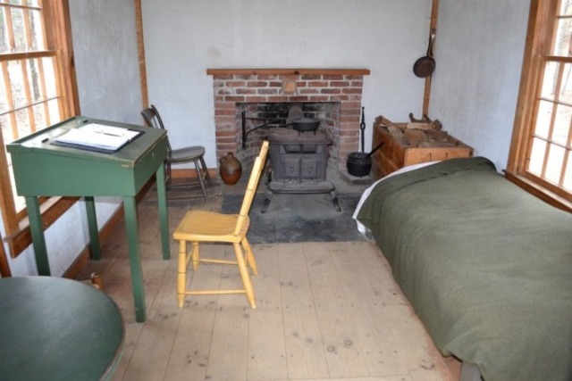 Thoreau meets Emerson