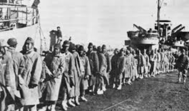 Repatriation of Chinese back to the mainland• August 6th, 1945 - the US dropped an atomic bomb called the “Enola Gay” on Hiroshima, killingover 70,000 instantaneously.